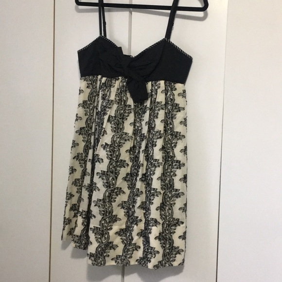 BCBGMaxAzria Dresses & Skirts - BCBG Cotton Dress